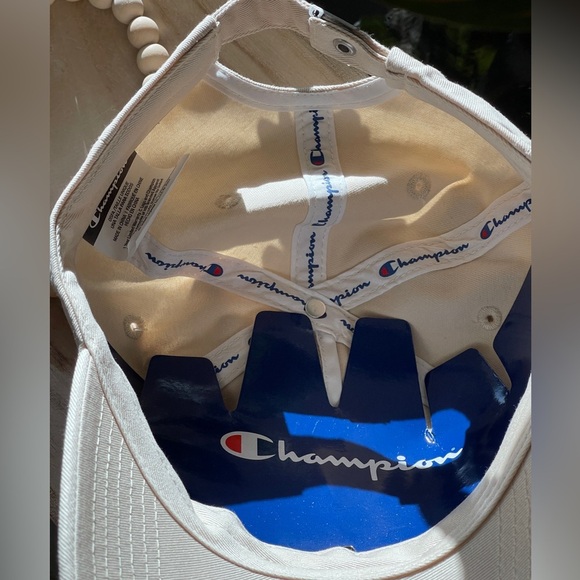 CHAMPION Running Cap In Cream Unisex - Picture 9 of 12
